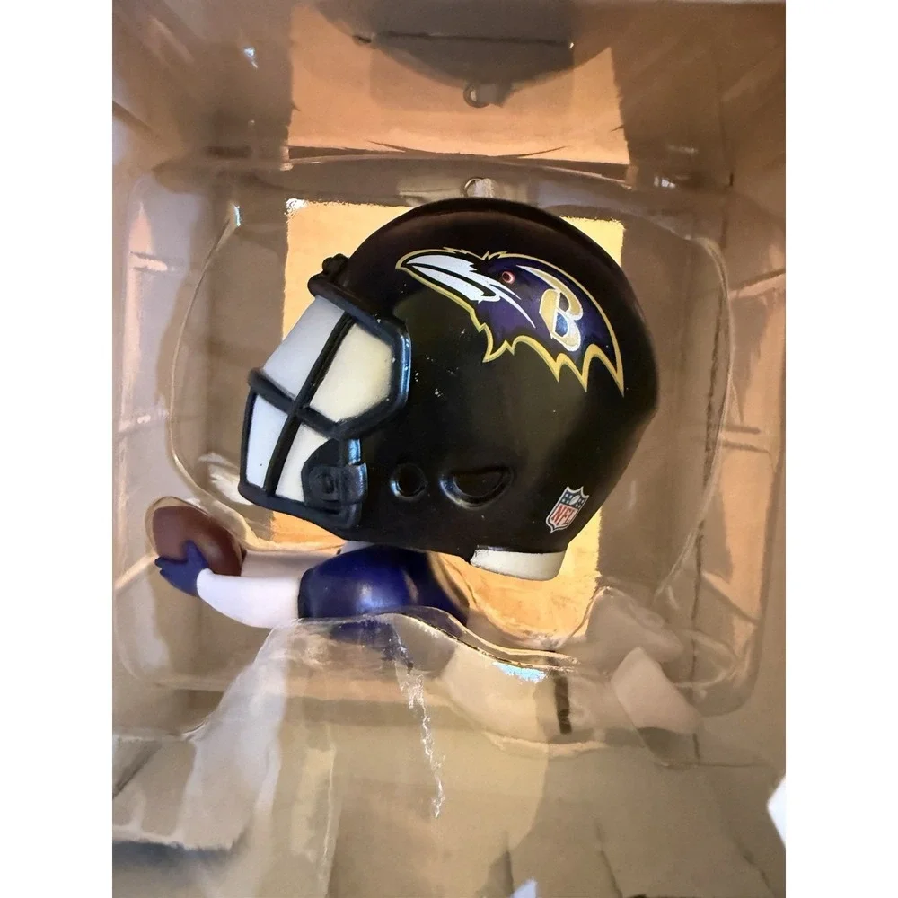 Hallmark NFL Baltimore Ravens‎ Bouncing Buddy Diving Catch Bobble Ornament New